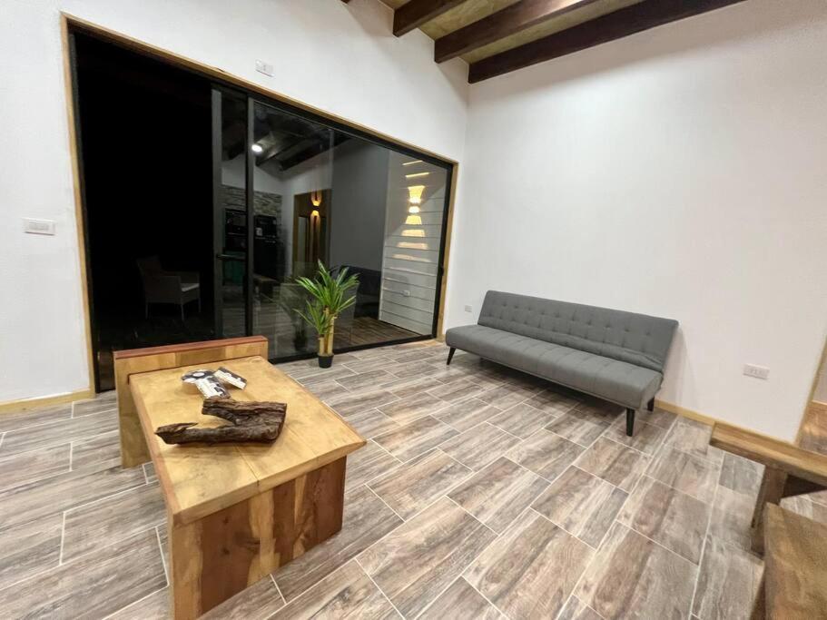 Casa Gold Con Tinaja De Agua Caliente Gratis Casa de férias