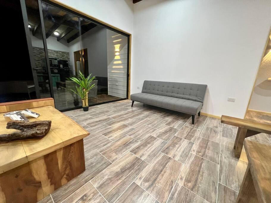 Casa Gold Con Tinaja De Agua Caliente Gratis Casa de férias